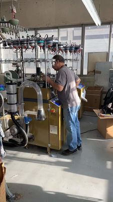 9 ιντσών πλάτος πλέξιμο OPEK Cap Machine για πλέξιμο καπέλα / μαντήλι 600 σετ / μήνα Μεγάλη χωρητικότητα