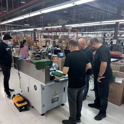 Σπίτι πλεκτό καπέλο καπέλο Overlock ραπτική μηχανή με και 300-400pcs / ώρα χωρητικότητα