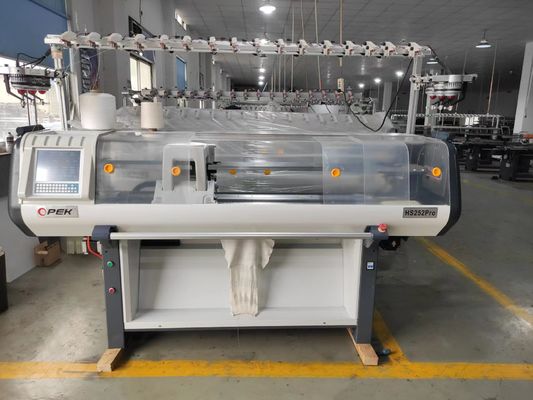 Μηχανή διπλής πλέξης 650 KG 52 ιντσών Υπολογισμένη επίπεδη πλέξιμο για πουλόβερ