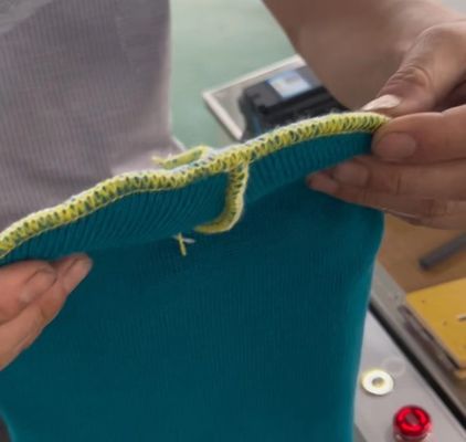 Πλήρως αυτόματη ηλεκτρονική βιομηχανική ραπτομηχανή για καπέλα 1500W