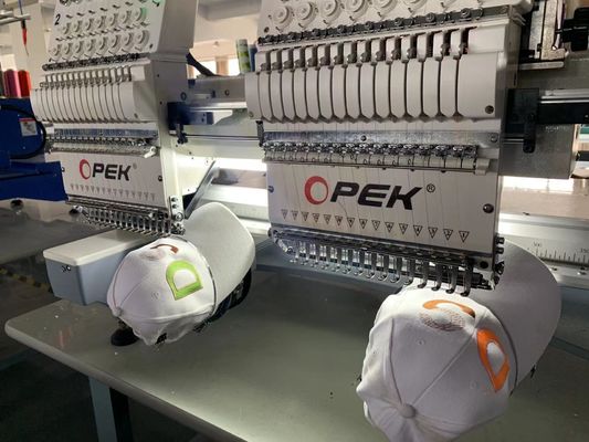 Φορητή μηχανή υπολογιστικής κέντησης 2 κεφαλών με ισχύ 600W και έκταση 450*440 mm